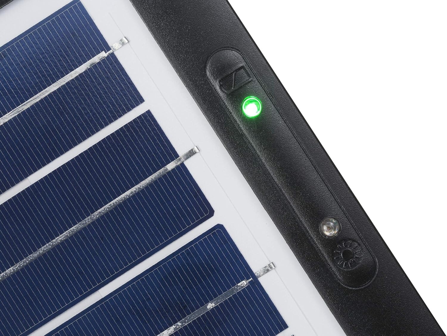 Rechargeable Battery Charger with 2W Solar Panel and LED Indicators – Must Have!
