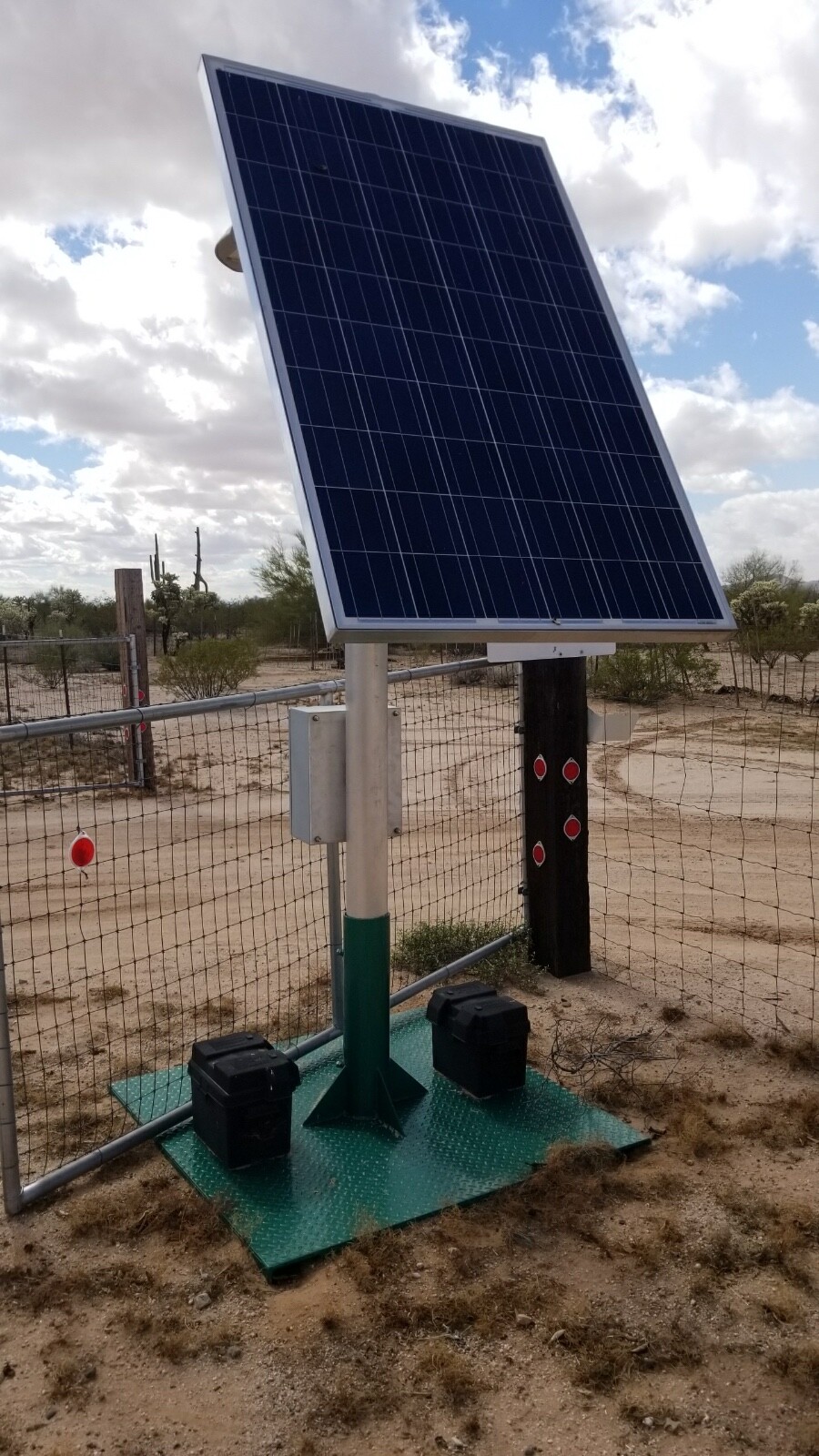 Portable Solar Generator Emergency Backup Power Supply Recreation Security USA