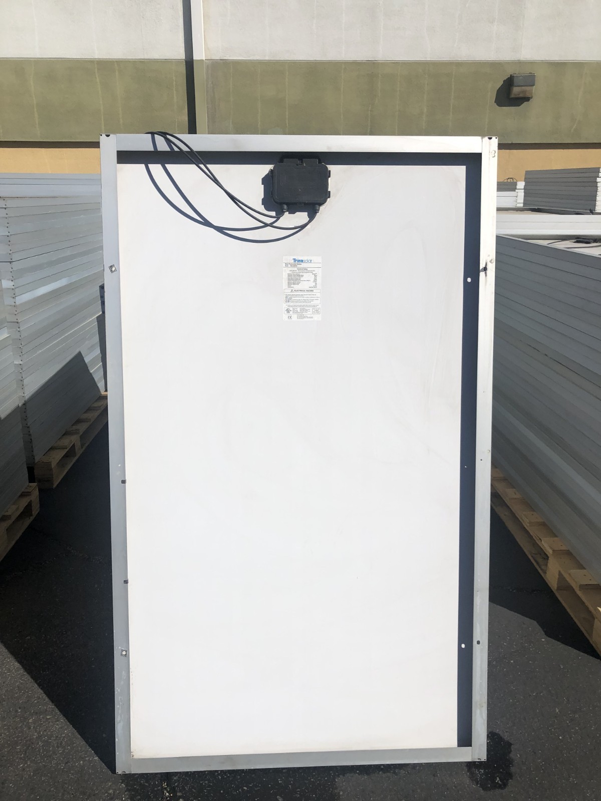 500x Trina 225W USED Solar Panels – Freight Separate