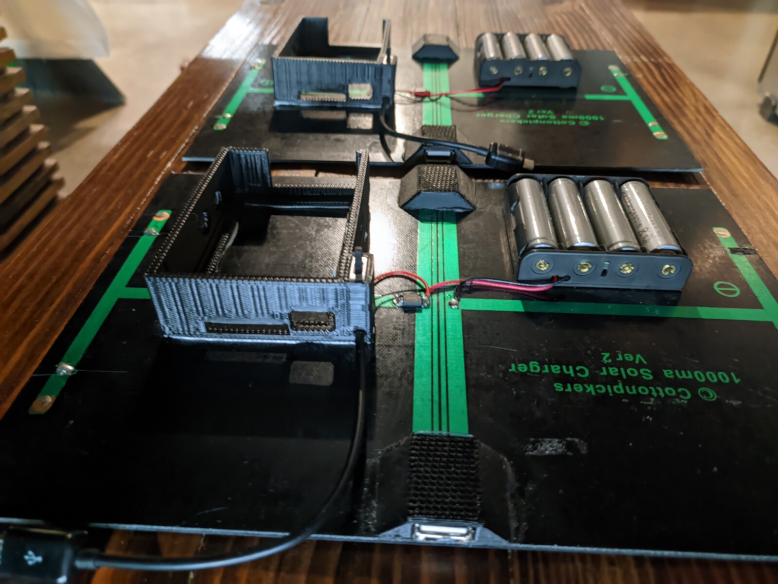 2 Cottonpickers v2 Custom Solar Chargers for Raspberry Pi & Smartphone. 1000ma