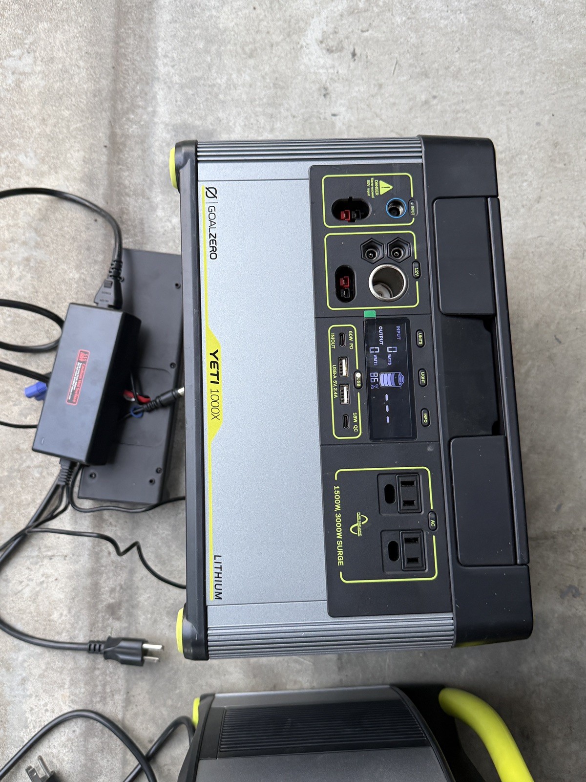 GOALZERO YETI 1000X Portable Power Station barely used