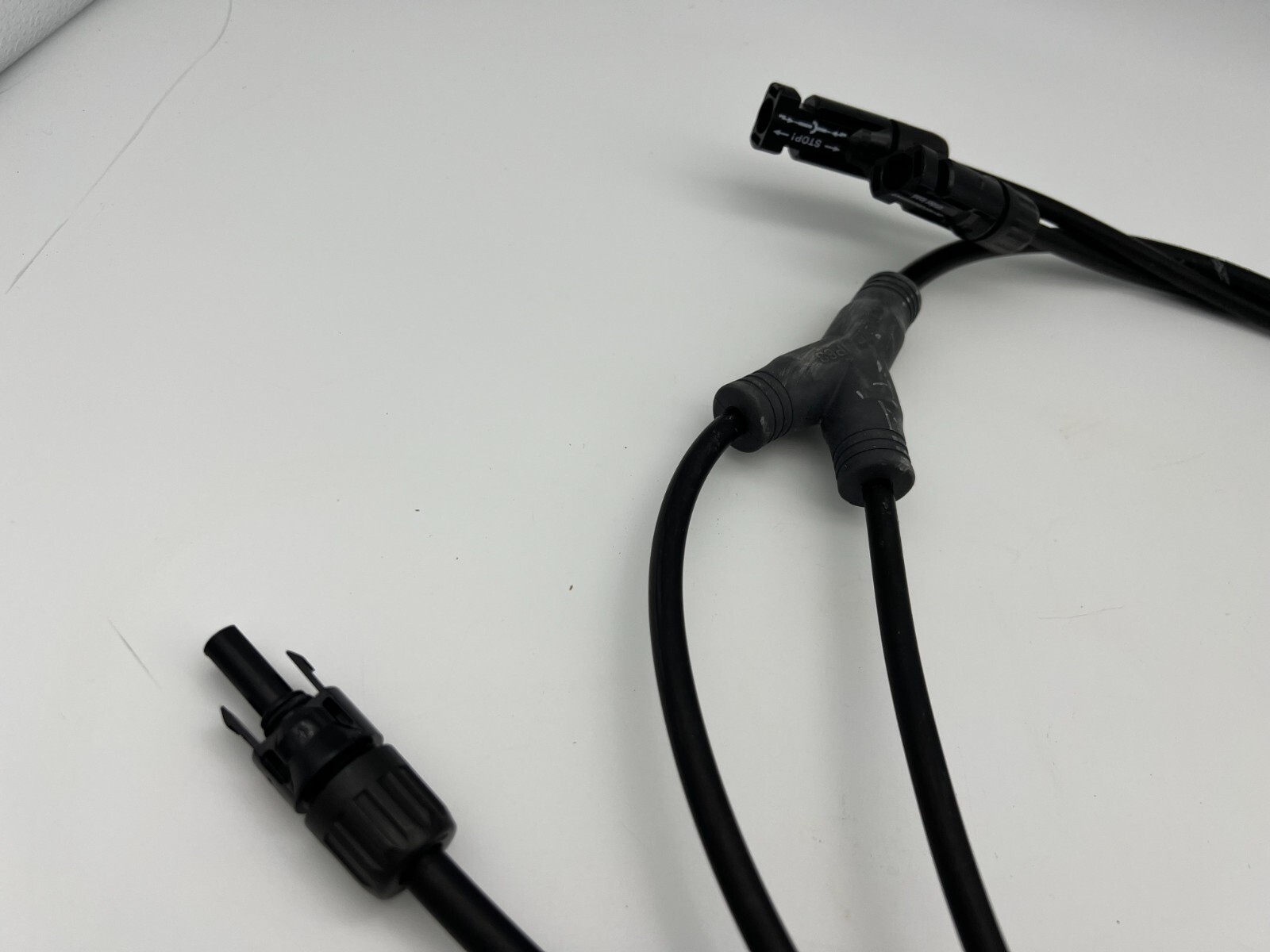 PV Y2-1 MM-F 8AWG on Trunk and 10 AWG on Branches 1500v 20A Black wires