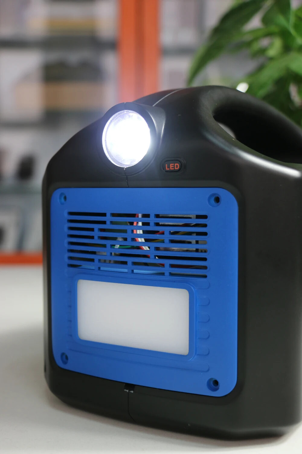 Home Outdoor Emergency Energy Storage Power Supply High Power 300W/500W