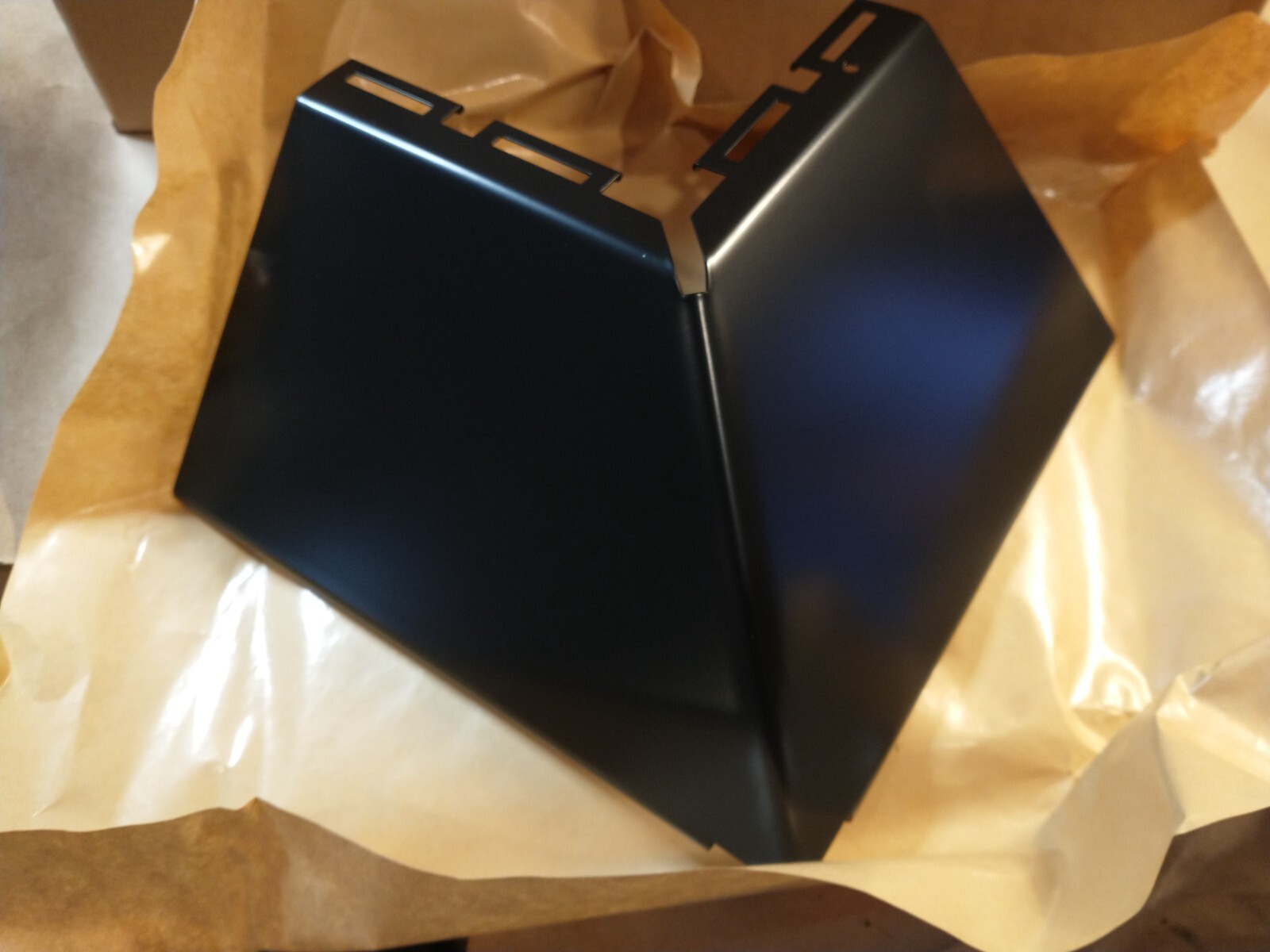 Zep Solar Outside Corner Cap, Black MH-007000-642, 1576470-00-A – 1 ONLY