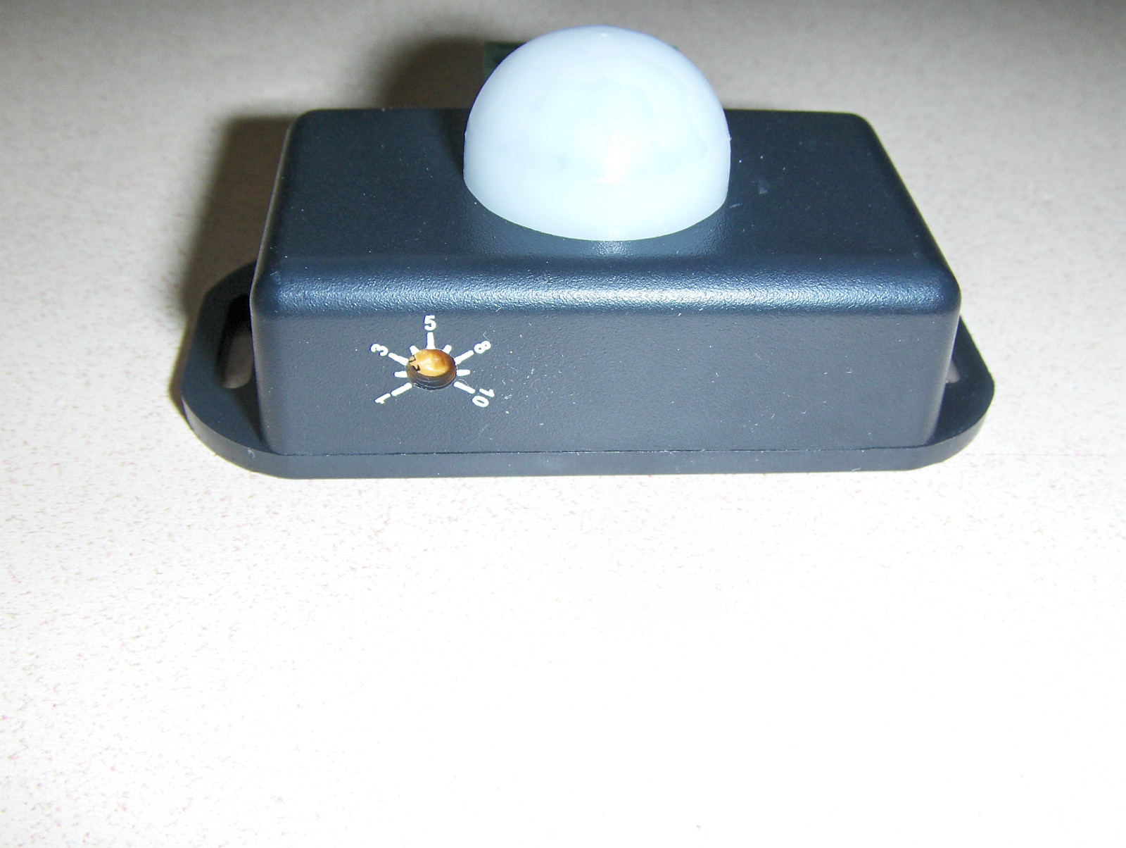 12 VOLT Motion Detector sensor switch PIR 12-12 volt DC w/timer great for LED’s