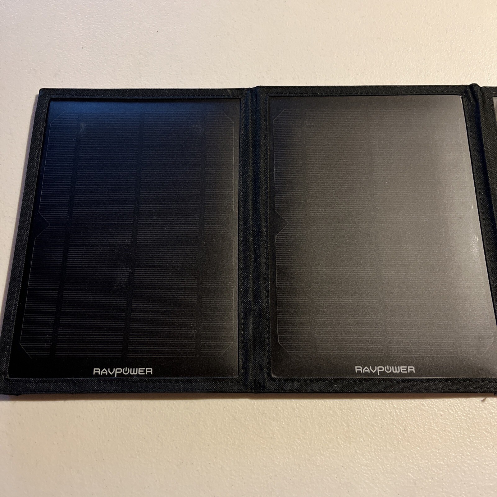 RAVPower RP-SC02 Solar charger 15W Solar Panel 2 USB Works Tested