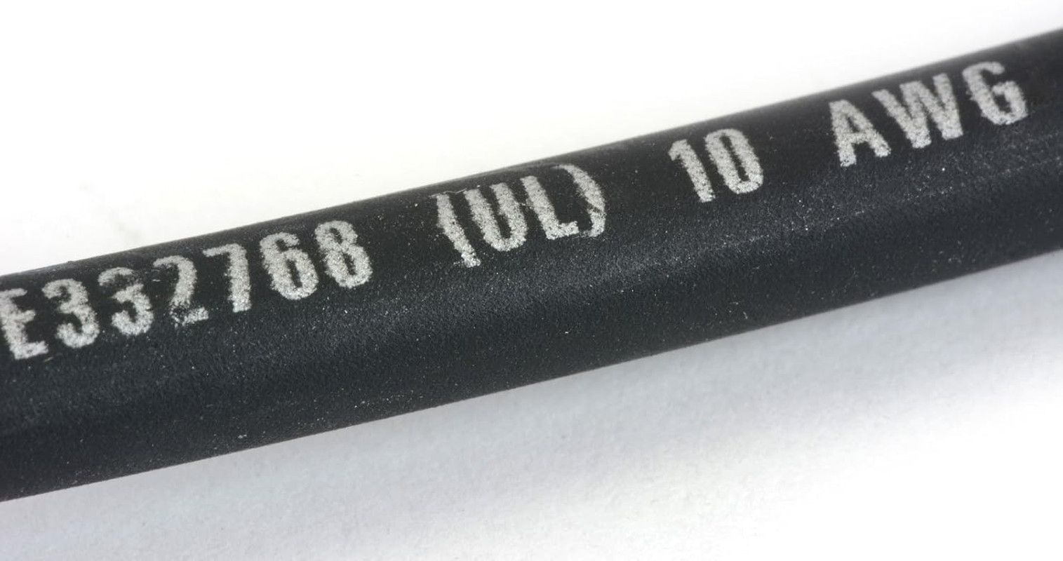 100′ Red & Black 10 AWG Solar Panel Extension Cable with M/F Connectors