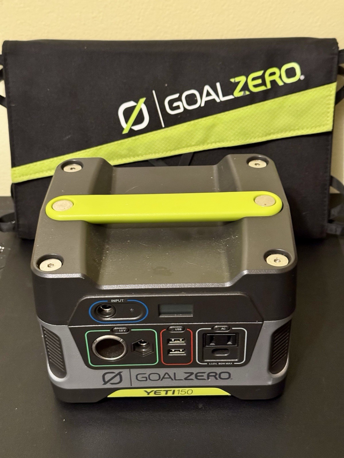 Goal Zero Yeti 150 Power Station w/ Nomad 20 Solar Panel *READ*