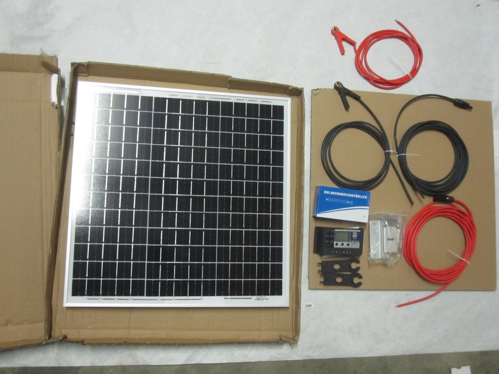 Sunsul 50 Watt 12 Volt Monocrystalline Solar Panel Kit LS-OM5 with Controller