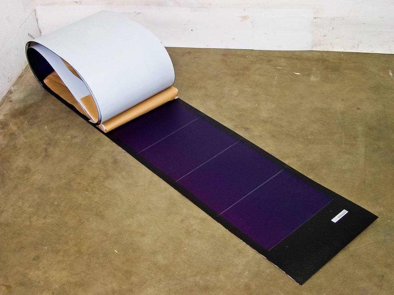 Uni-Solar PVL-128 128W 24V UL LISTED Flexible Solar Panel Grid-Tie – 4″ Wires