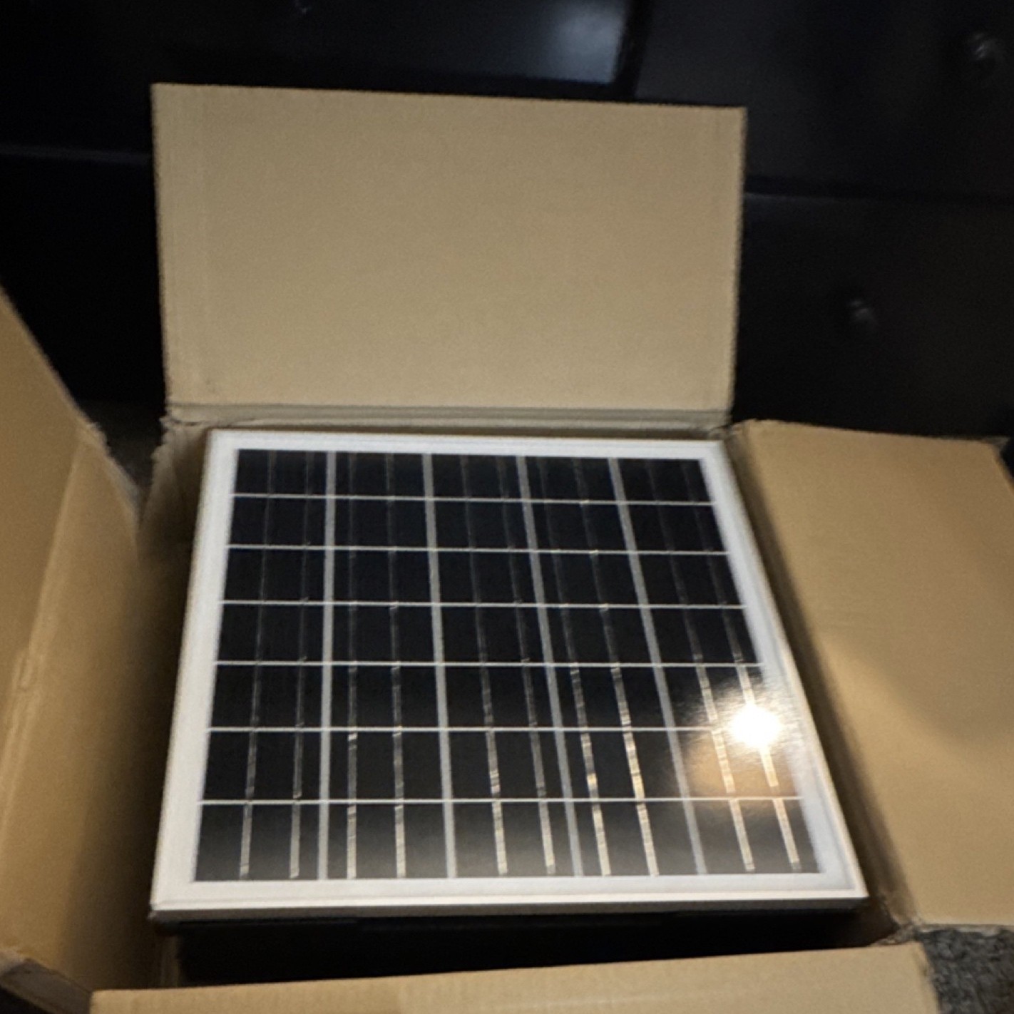 Portable Polycrystalline Solar Panel Reinforced Glass for Home Garden Outdoor