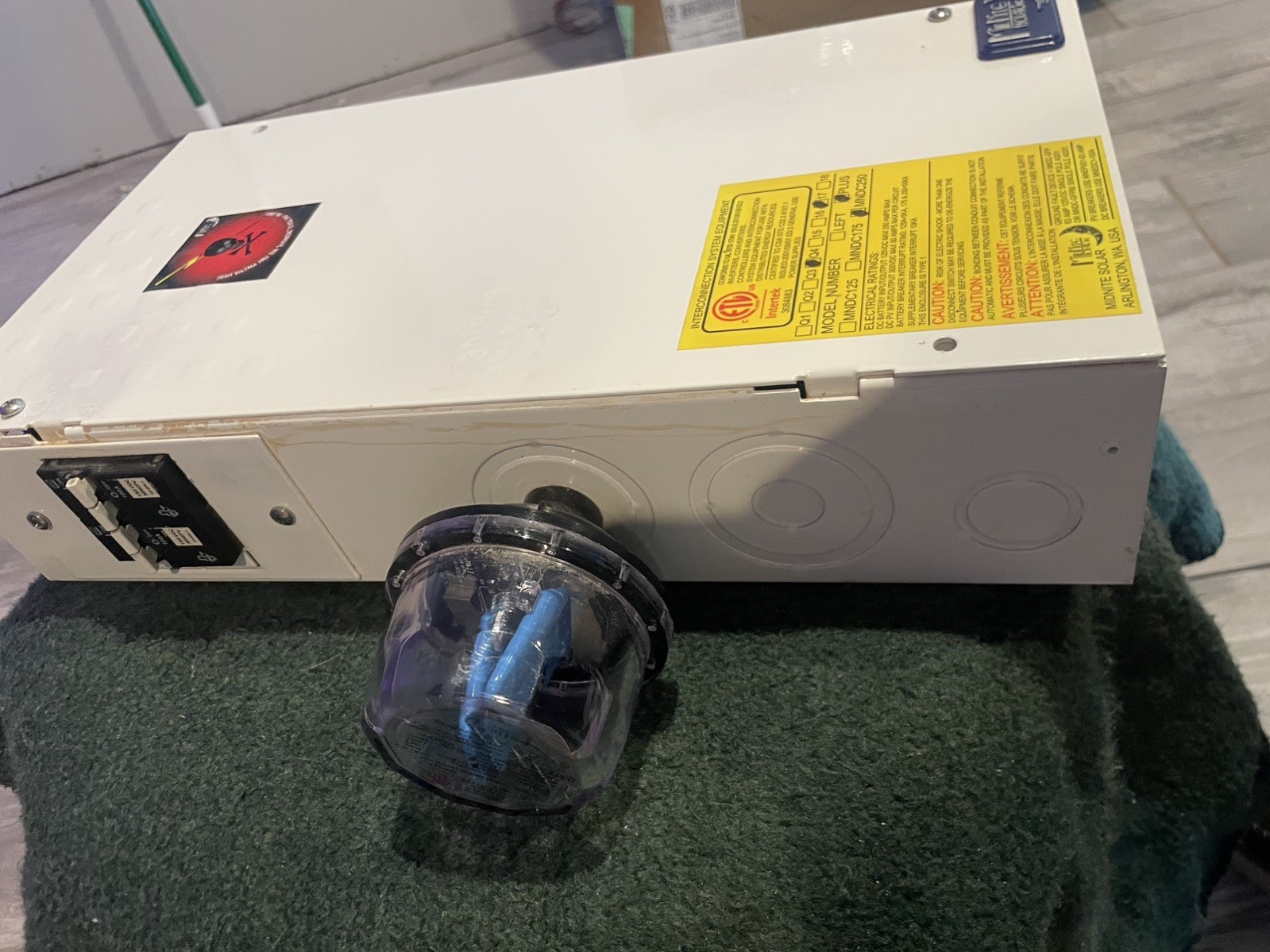 Midnite Solar MNDC250 Plus Mini-DC Disconnect White
