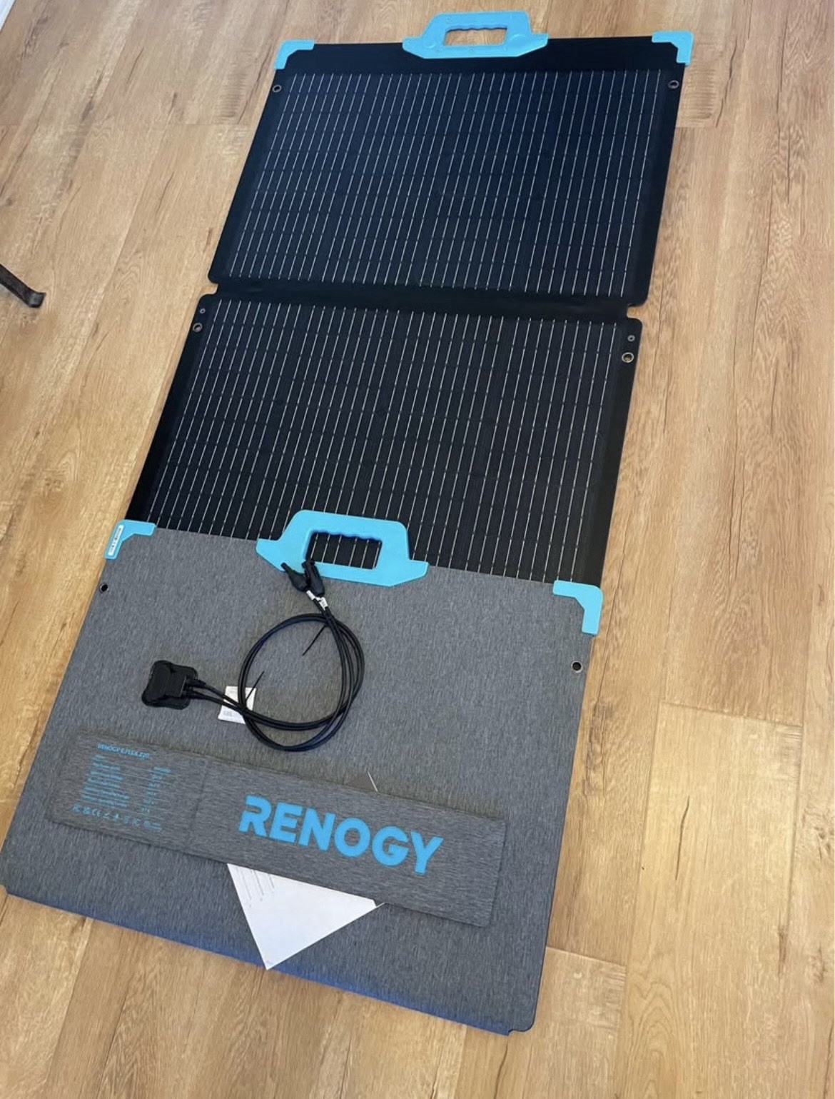 Renogy E.FLEX 220W Portable Solar Panel