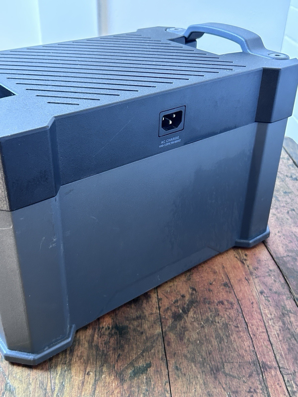 ALLPOWERS 2400W Portable Power Station Solar Generator AC DC For Parts Or Repair