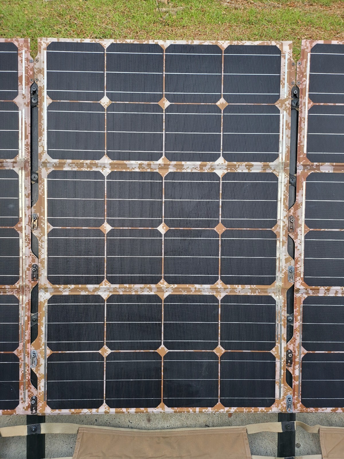 Nishati Portable Expedition Solar Array 420 Watt Military Surplus Free Ship