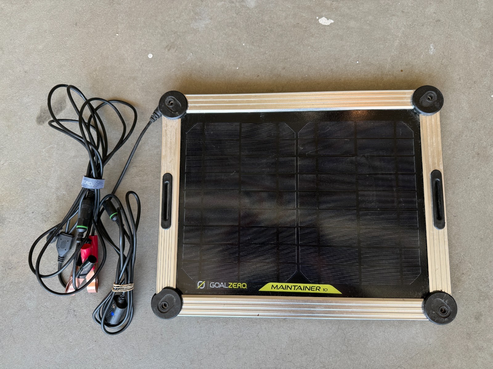 Goal Zero Maintainer 10 Solar Powered Trickle Charger Maintainer