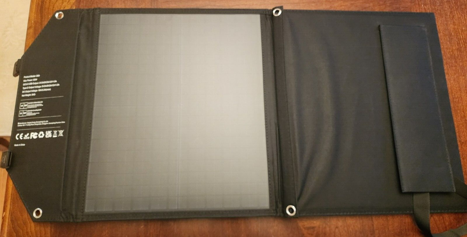 Powkey 60W Foldable Solar Panel with 18V DC Output S60, Camping, Emergency Power