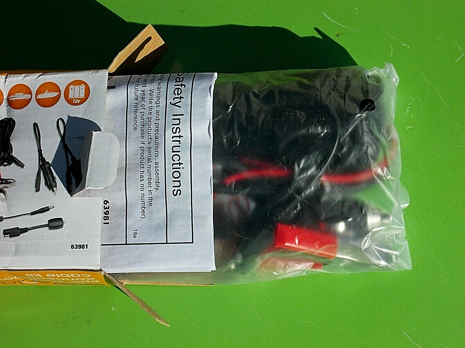 THUNDERBOLT MAGNUM 6PC SOLAR PANEL POWER CONNECTION CABLE KIT 12 VOLT 63981 PORT