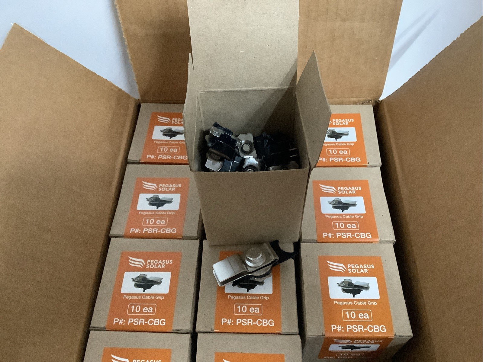 case of 150 pcs PEGASUS p# SOLAR PSR-CBG Cable Grips