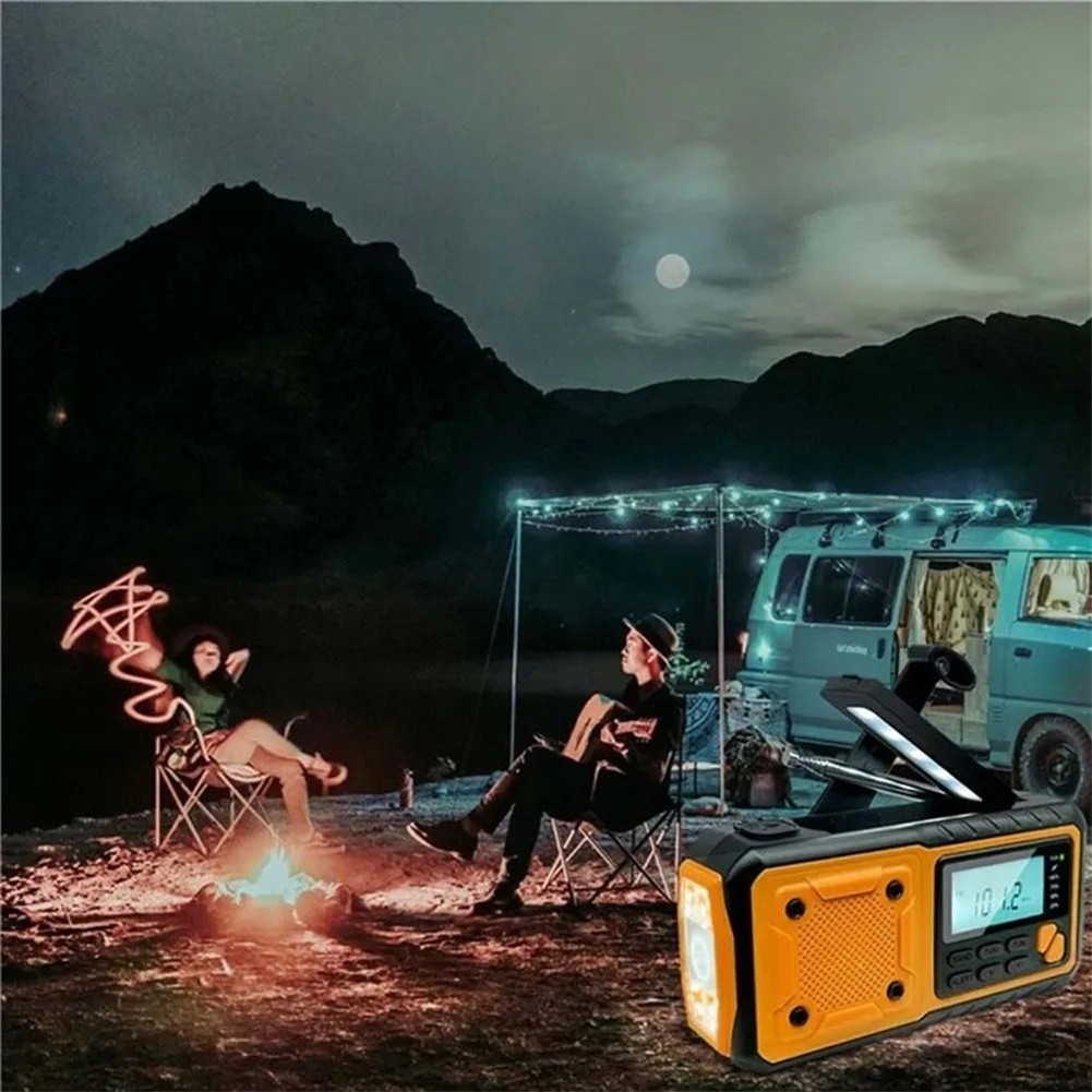 Battery Powered Radio Hand Crank Radio Nighttime Use For Crisis Situations