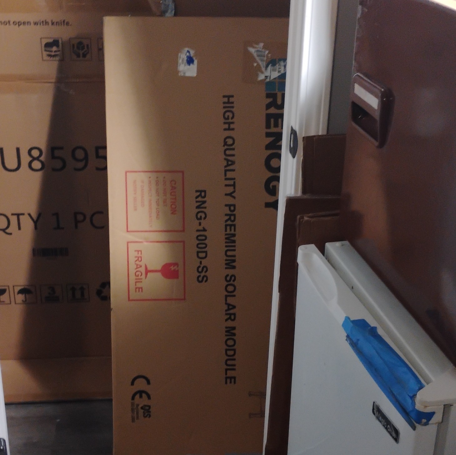 Renogy RNG-100D-SS Solar Panel Premium Boxed Model RNG-100D-SS MPN Unopened Box