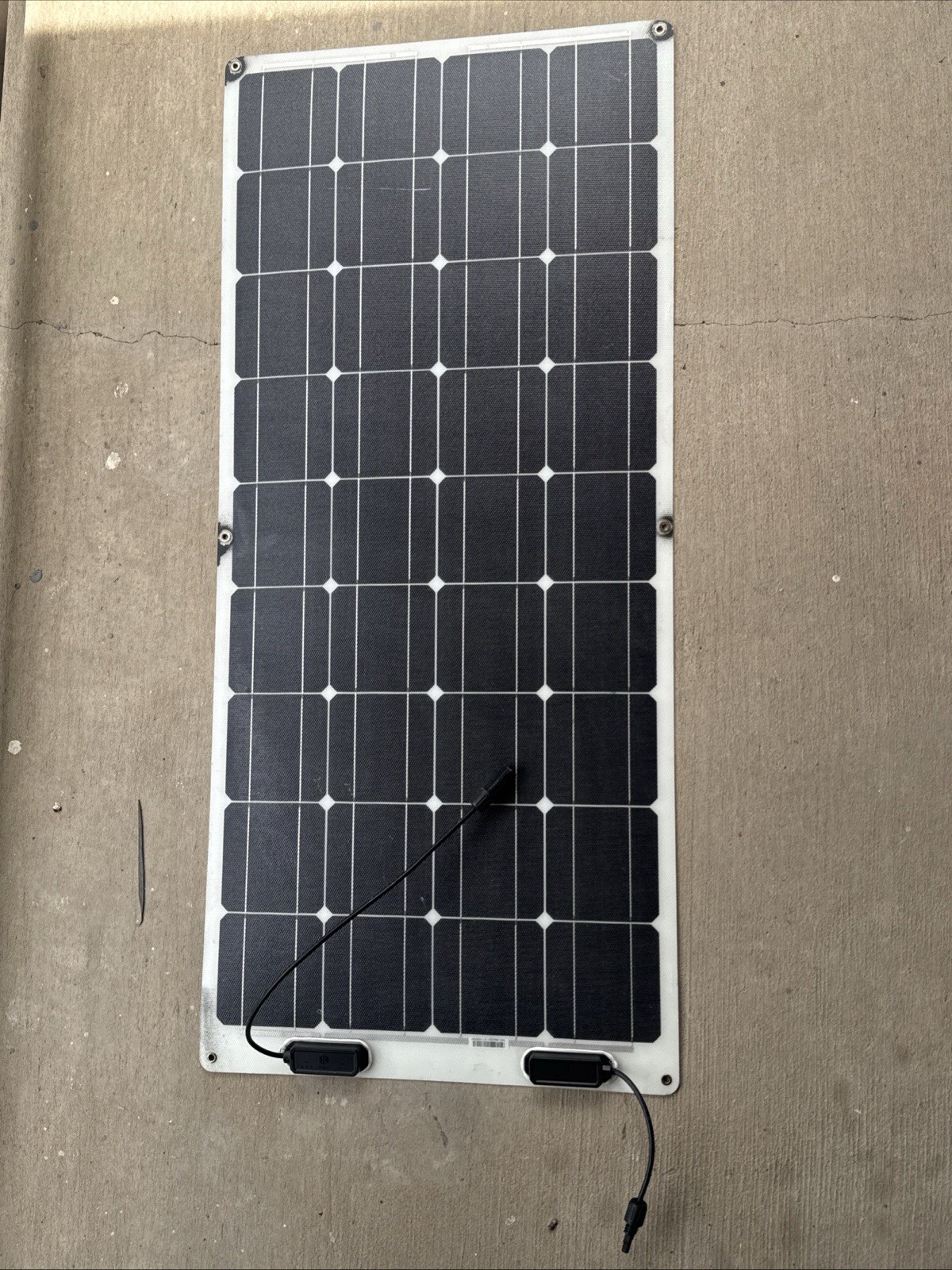 Renogy RNG-100DB-H 100W 12V Extremely Flexible Monocrystalline Solar Panel