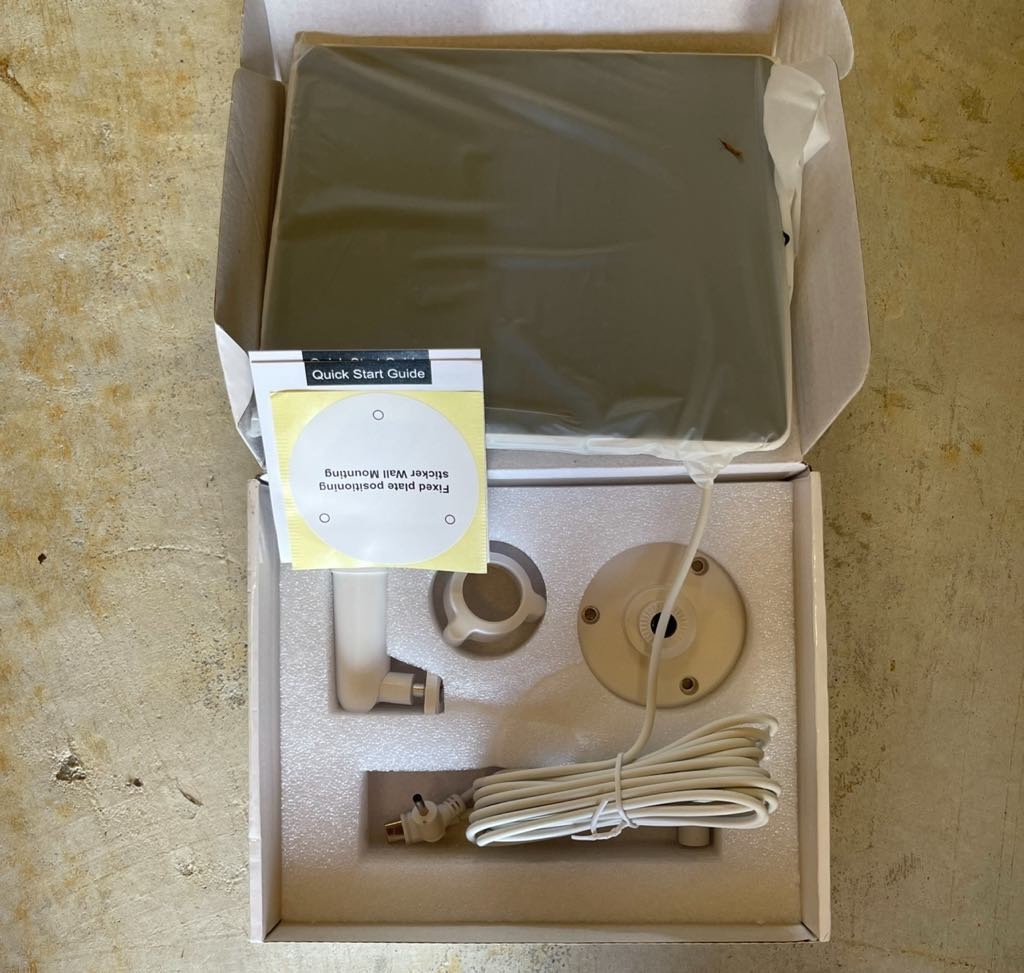 5W 5V Panel for security cameras. Panel size 71/2 x 61/2 w/9ft Cable
