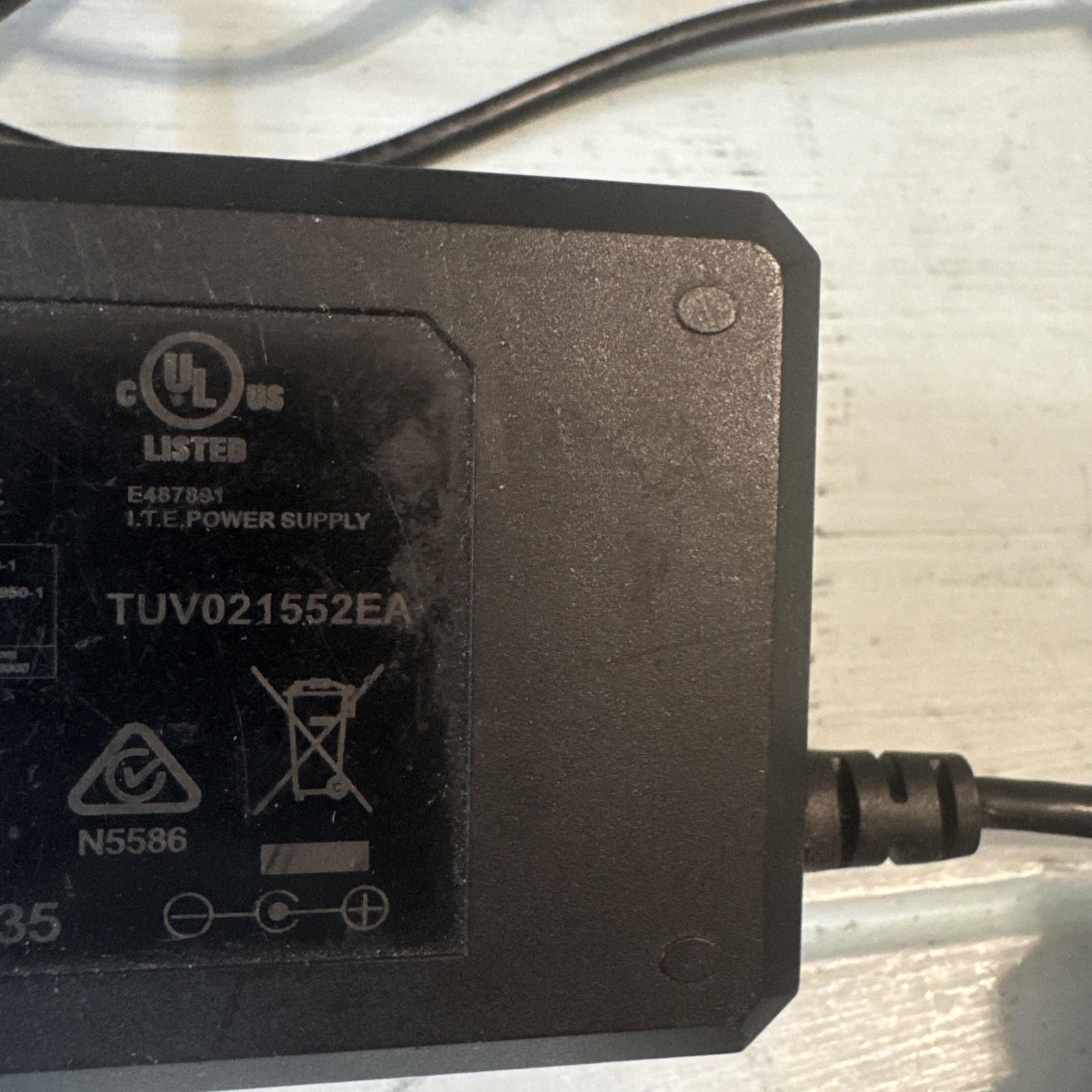 Original Goal Zero AK100WG-1600500W2 16V 5A Power Supply AC Adapter Charger
