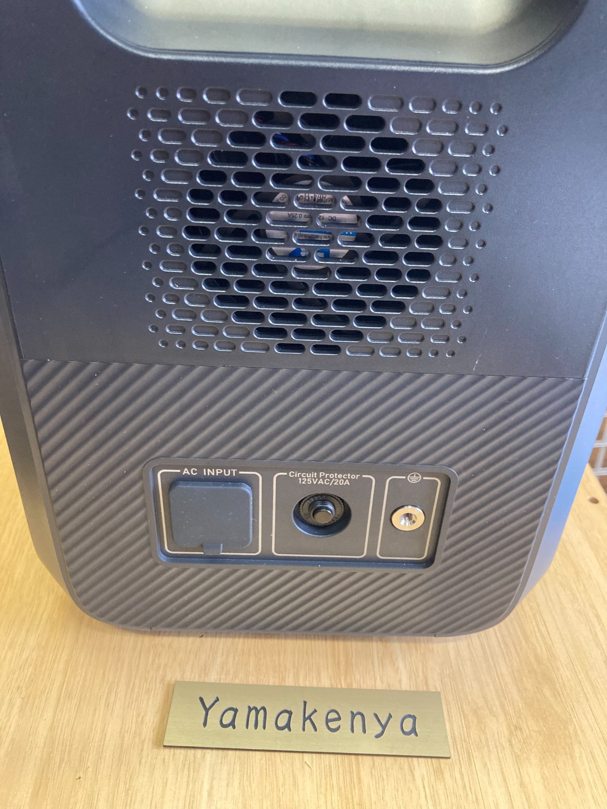BLUETTI AC180T 1800W 1433Wh Portable Power Station 39 Charges for Phone Used