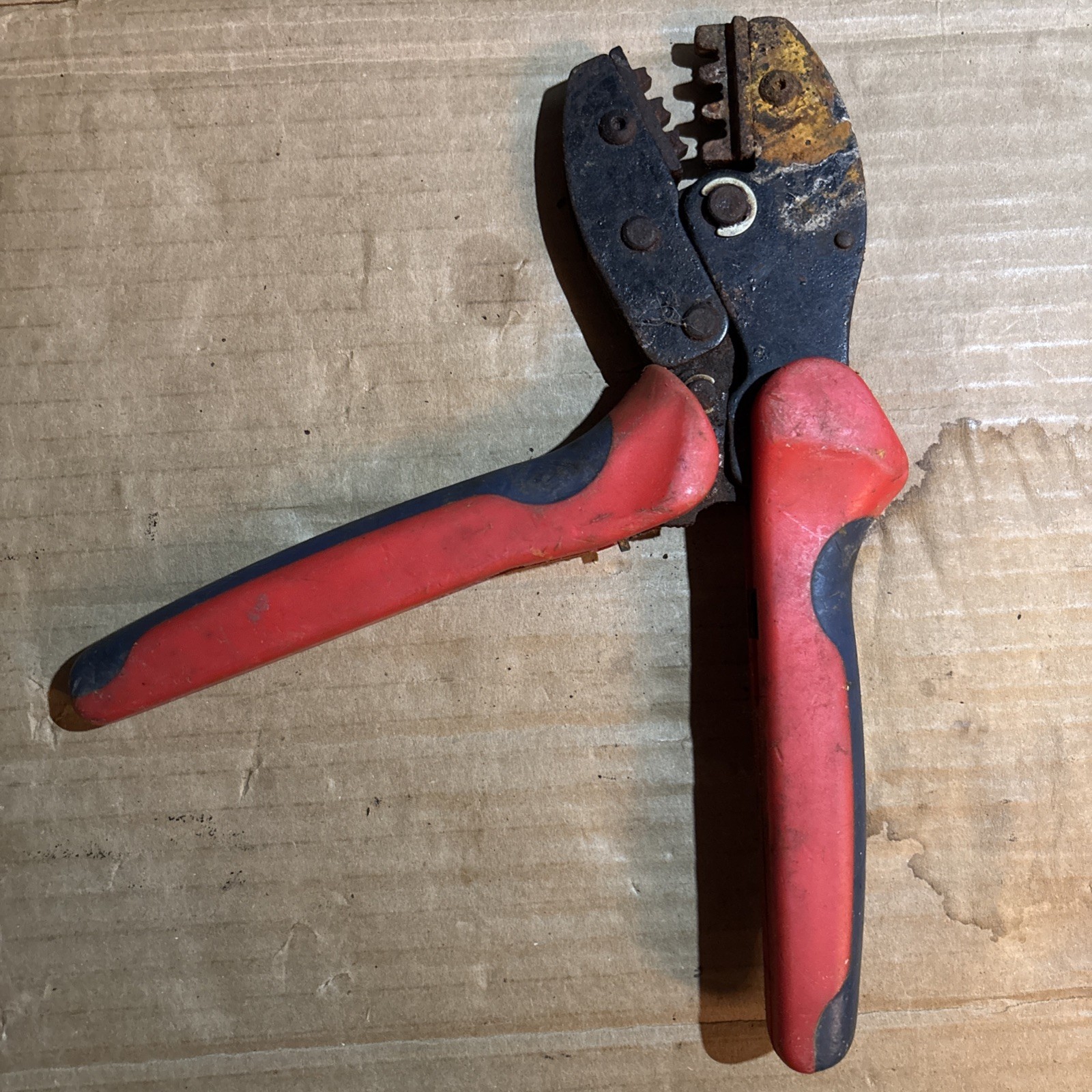 Solar Connector Crimping Solar Panel PV Cable Assembly Installation pliers only