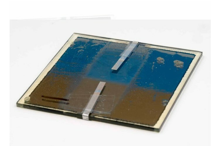 Mounted silicon solar cell ST0.4-XI