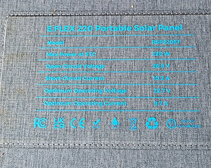 Renogy E.FLEX 220W Foldable Portable Solar Panel