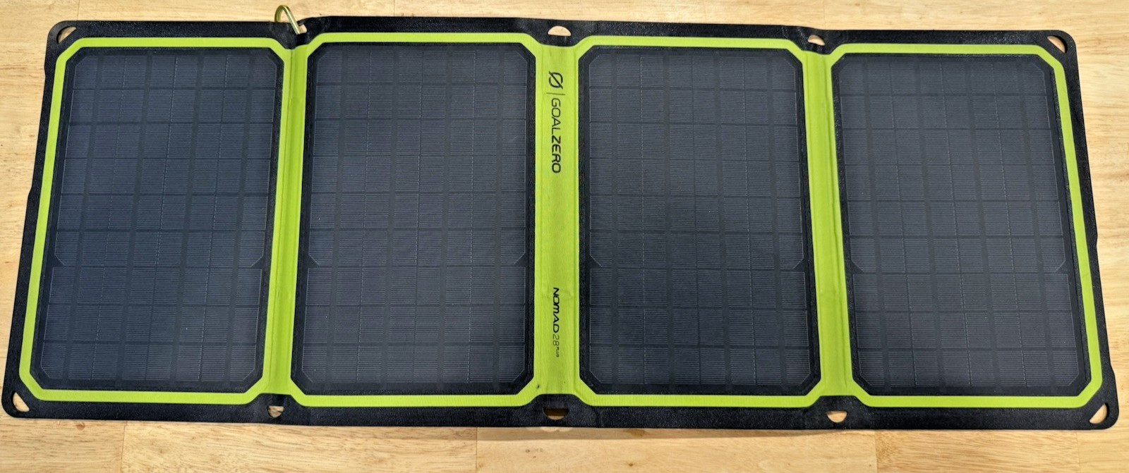 Goal Zero Nomad 28 Plus Smart 28-Watt Solar Panel
