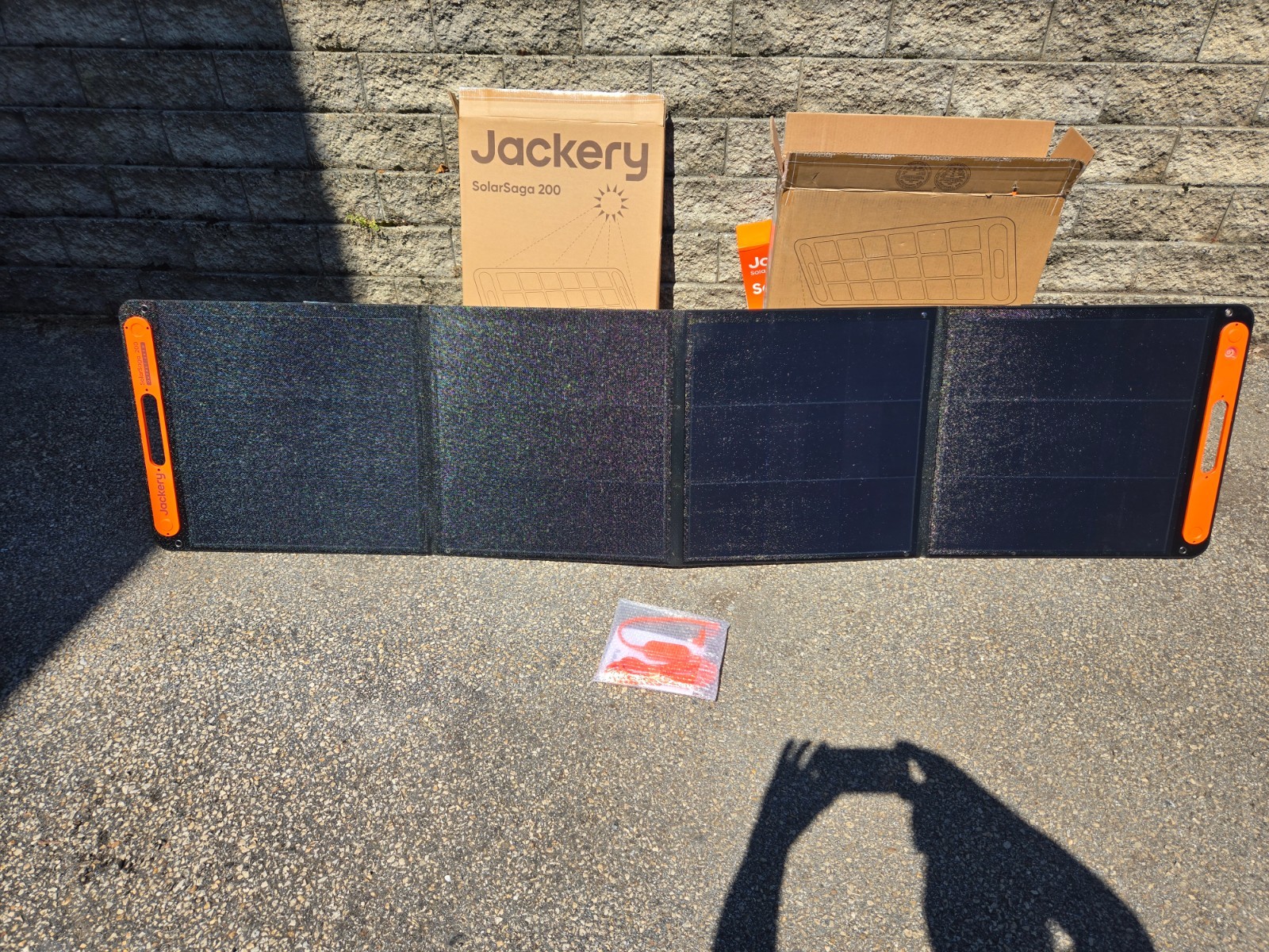 (2) NEW Jackery SolarSaga 200W Portable Solar Panels