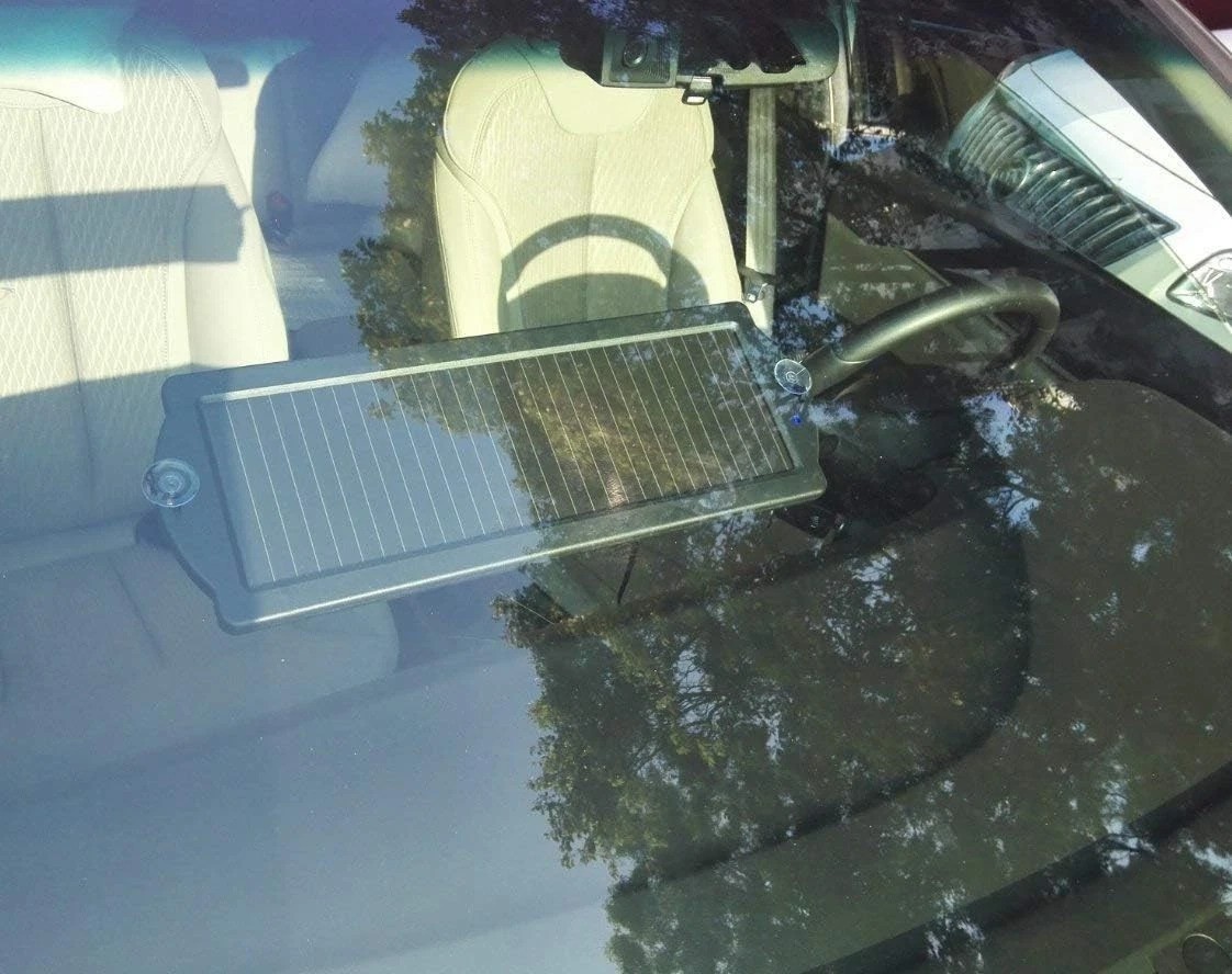 High Efficiency 12V Solar Trickle Charger for Automotive Vehicles