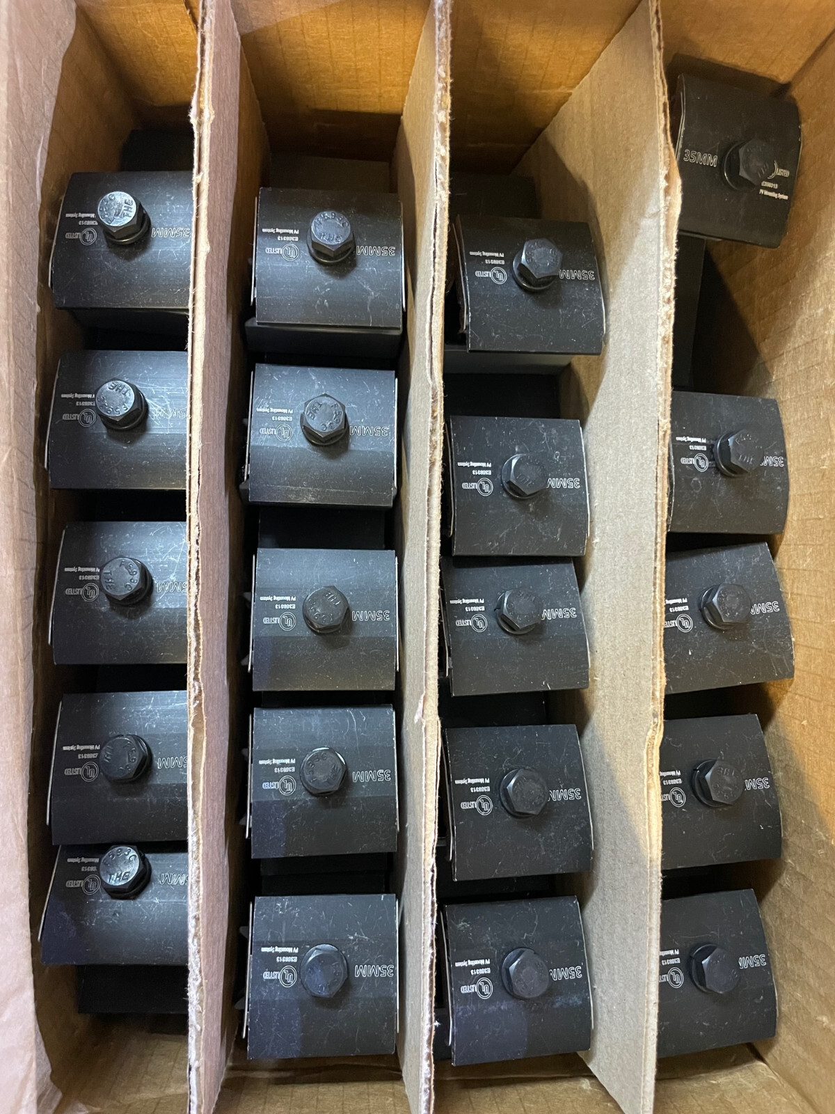 20ct SnapNRack 242-92435 RL B Mount 35MM solar panel mounting bracket