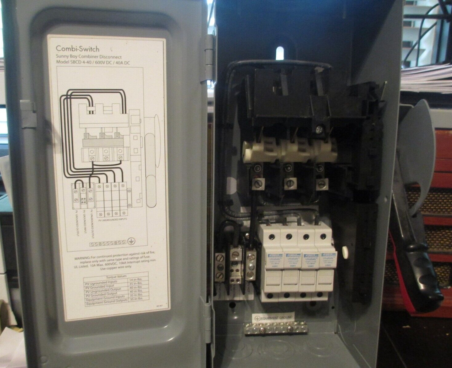 COMBI SWITCH 10 A SMA SUNNY BOY MODEL SBCD 4 40 600 V DC/40A DC NEW ,NO BOX
