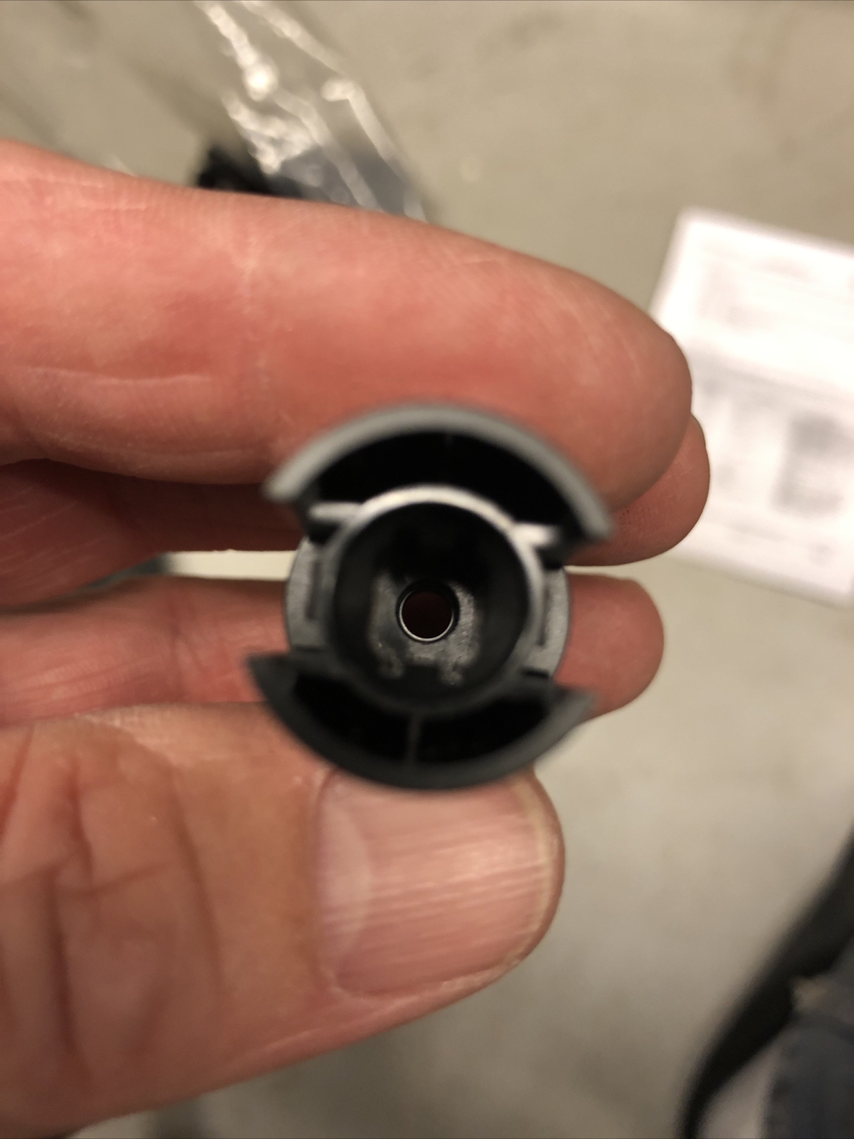 100 tyco solar connector 7-1394461-5. With Pins