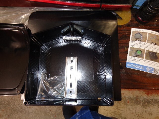 New EZ Solar JB-1XL Solar Junction Box JB-1.XL 200 CU Inches