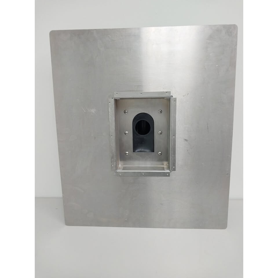 New IAMPO Metal Base Solar Roof Jack Flashing Open Box 22″ x 19″ x 5″