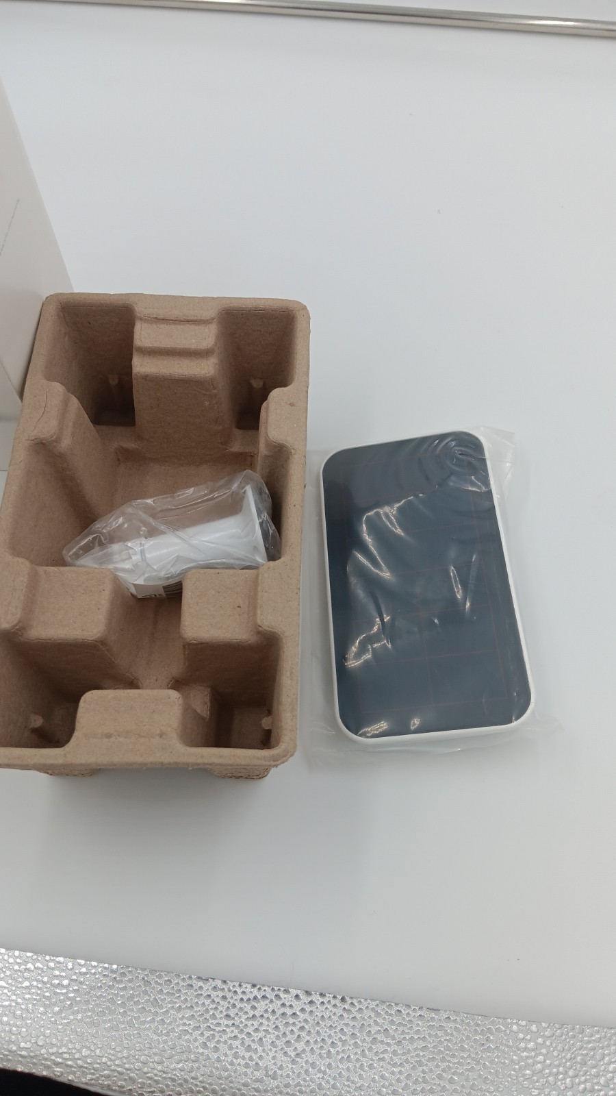 ARLO VMA5600 Solar Panel Charger for Arlo ULTRA Cameras NEW *OPEN BOX*