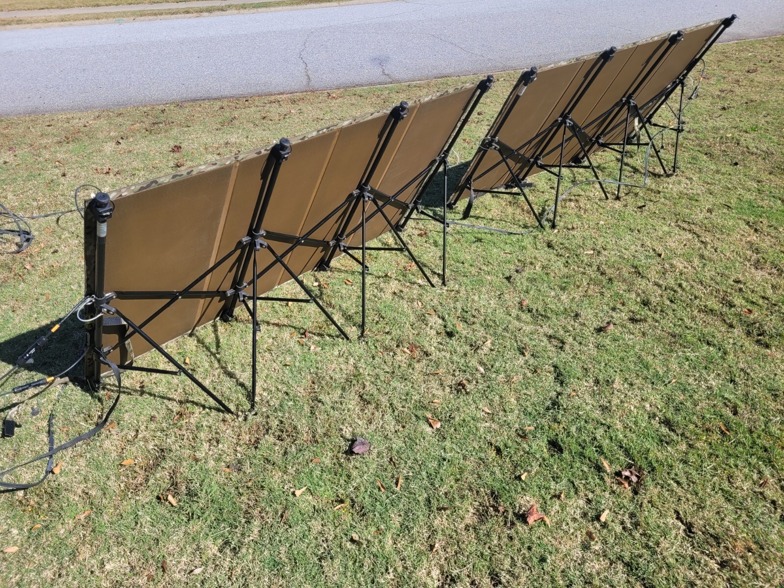 SBM / Solar-Stik MEHPS 560W Military Solar Panel Array