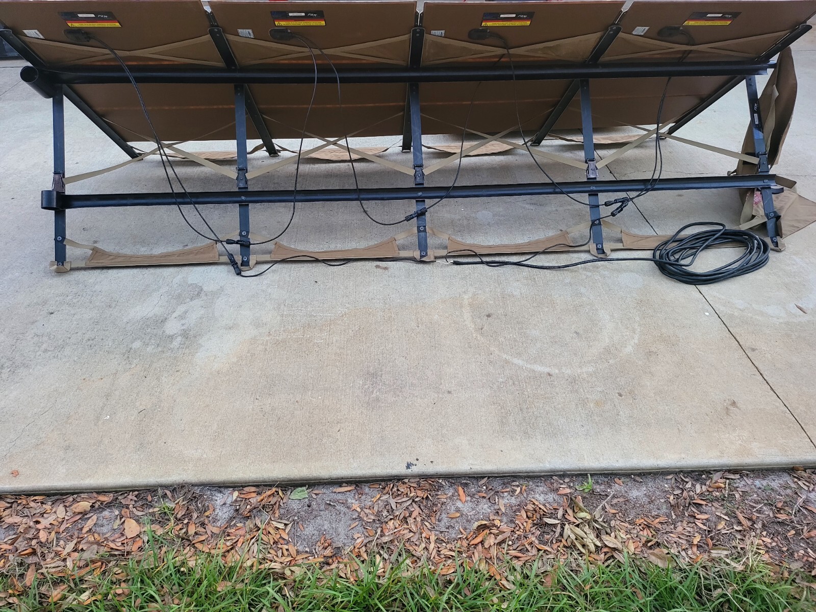 Nishati Portable Expedition Solar Array 420 Watt Military Surplus Free Ship