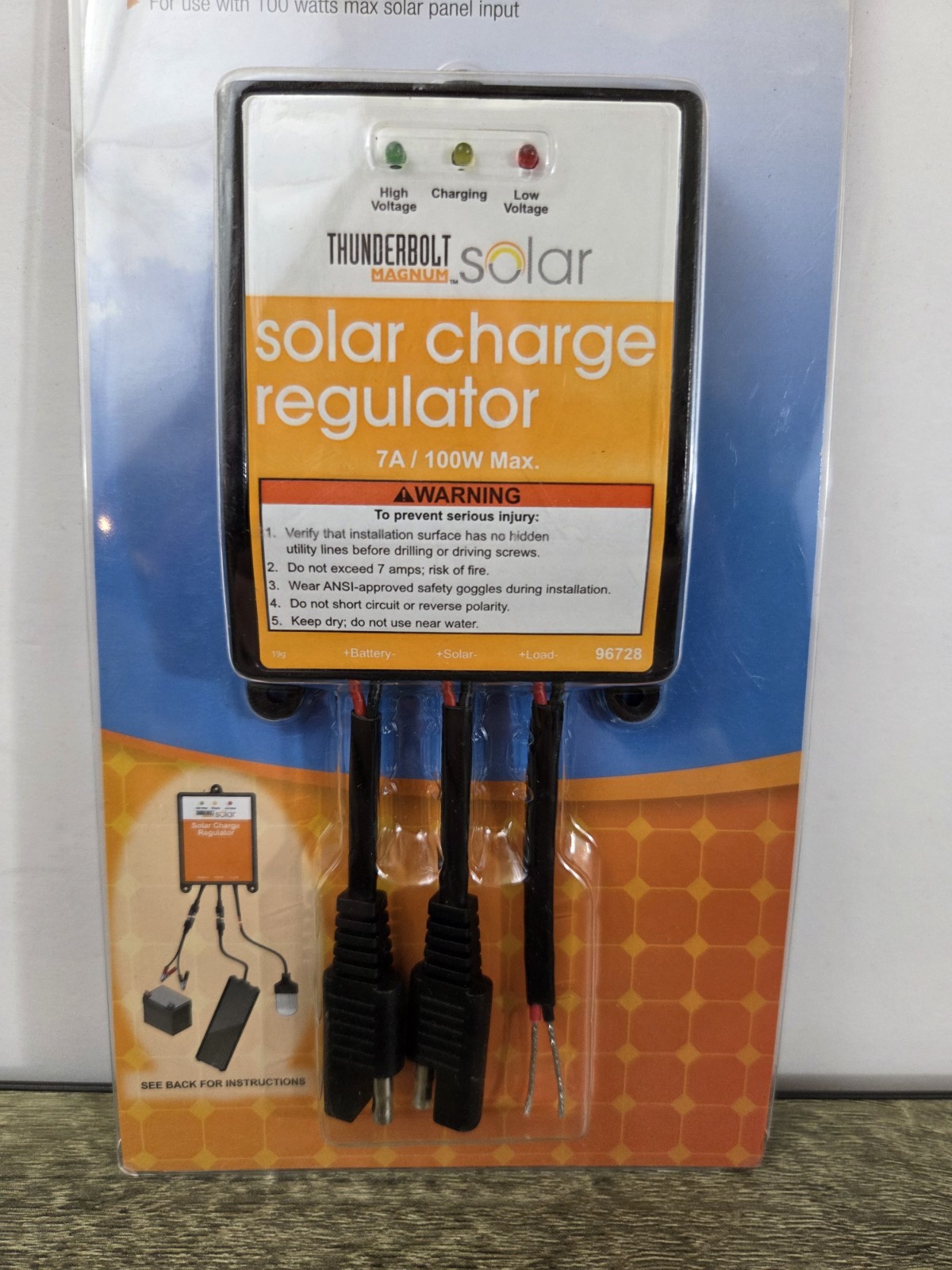 Thunderbolt Magnum Solar 100 Watt Solar Charge Regulator 96728 7A Panel Input