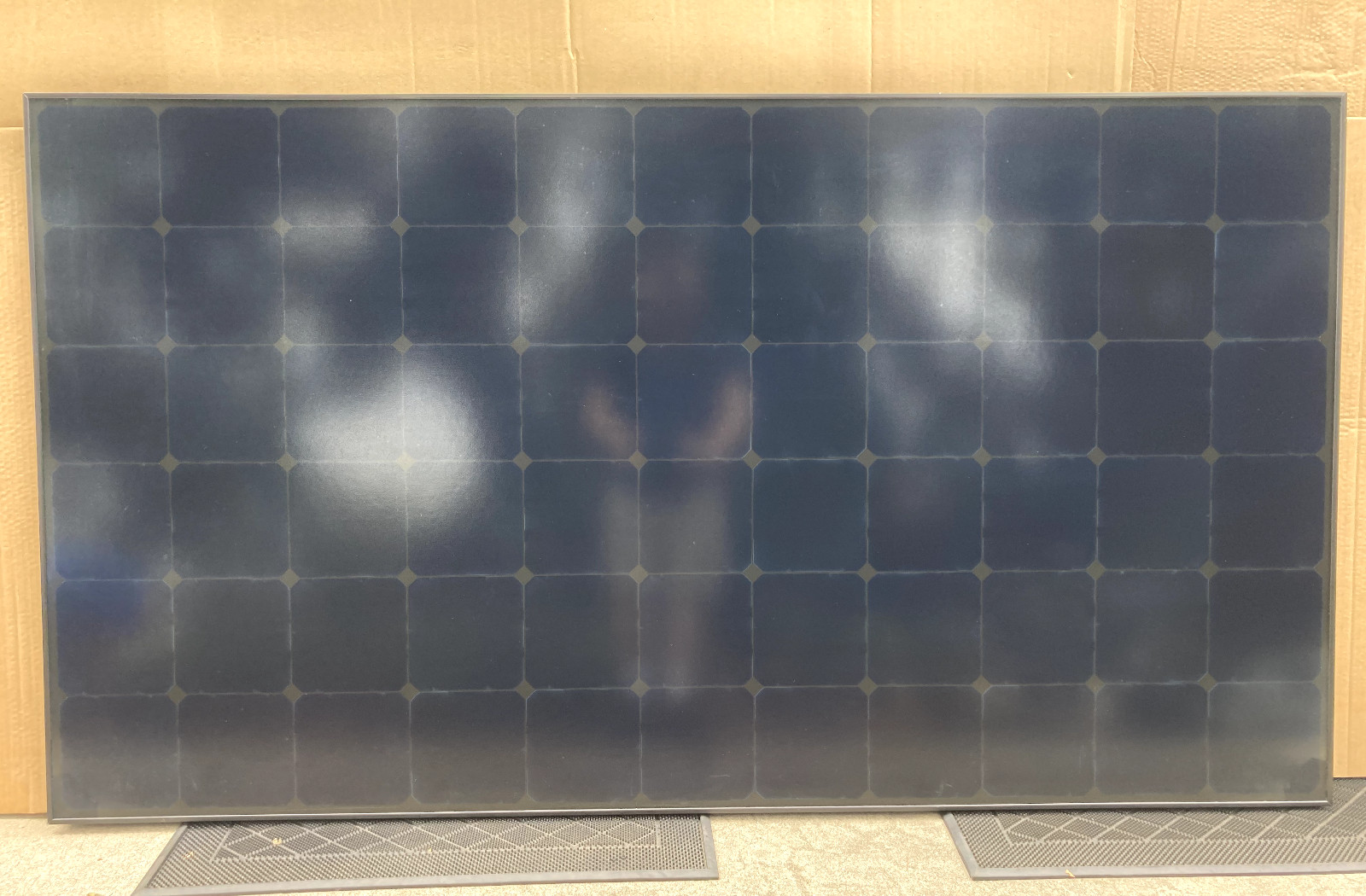 New SunPower Maxeon all-black 415W solar panel, model SPR-M415-BLK-H-AC
