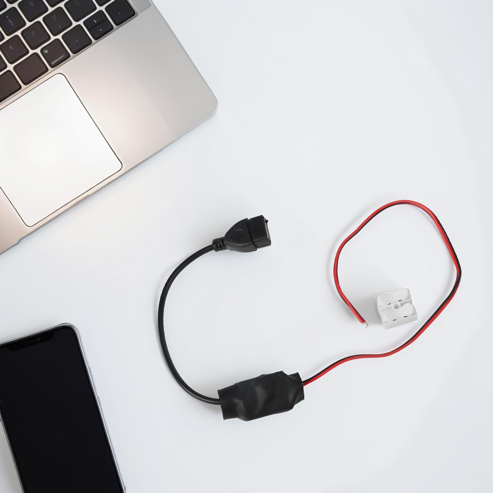 Convenient Use 220V To 5V Transformer Compact Size Energy Efficiency Standard