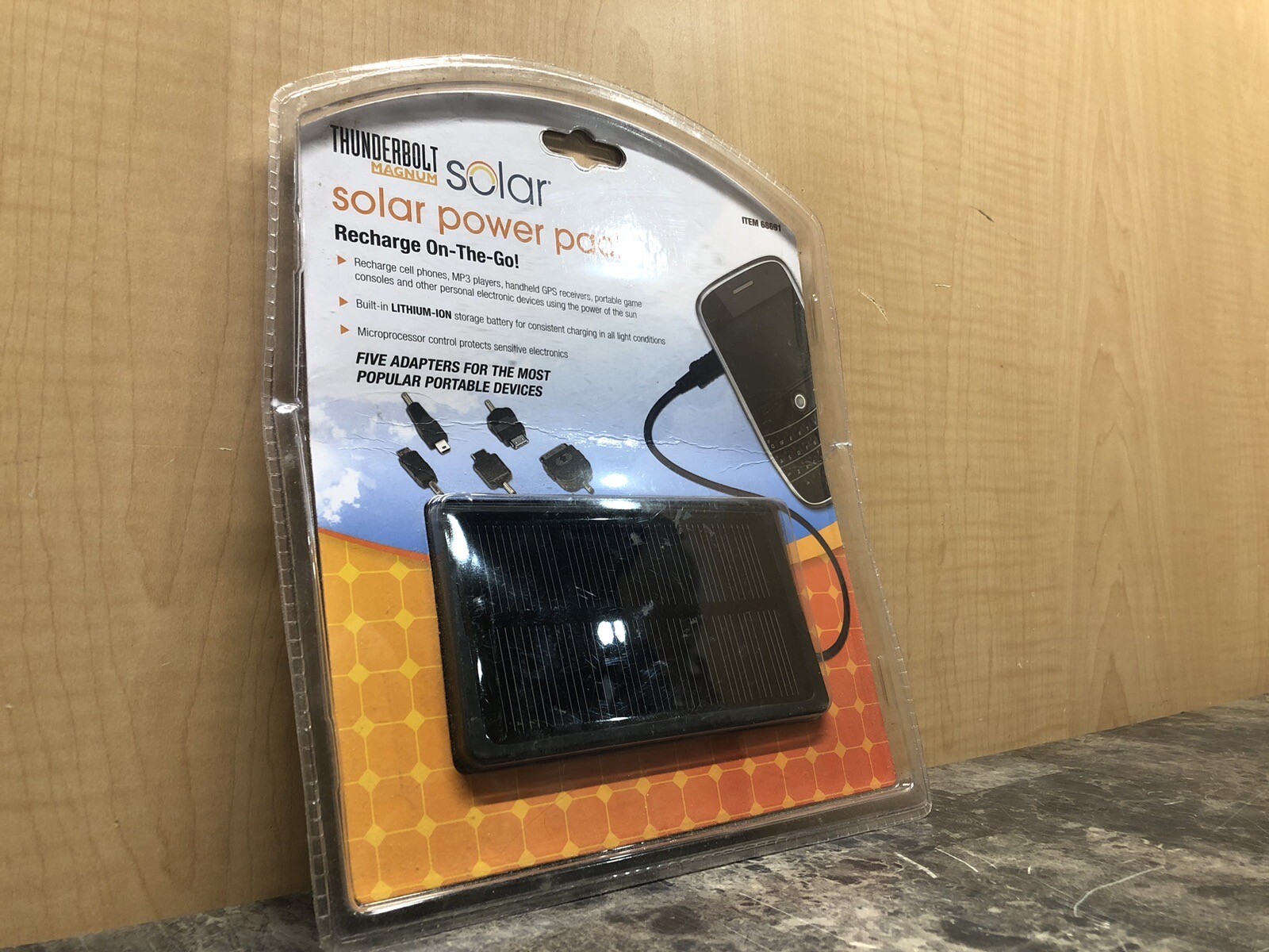 New Thunderbolt Magnum Solar Power Pack Recharge-on-the-Go! Item# 68691
